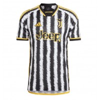 Camiseta Juventus Moise Kean #18 Primera Equipación Replica 2023-24 mangas cortas